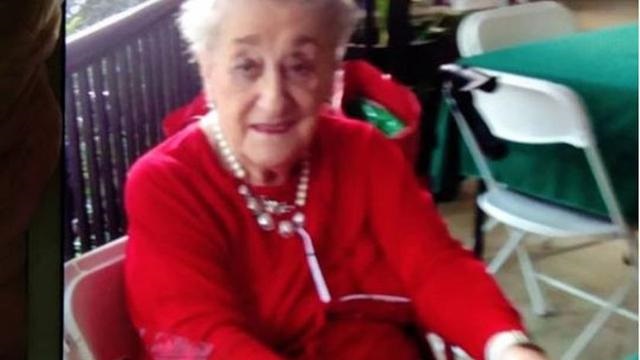 Pemuda Pancasila Sedang Berduka Atas Kepergian Oma Dolly