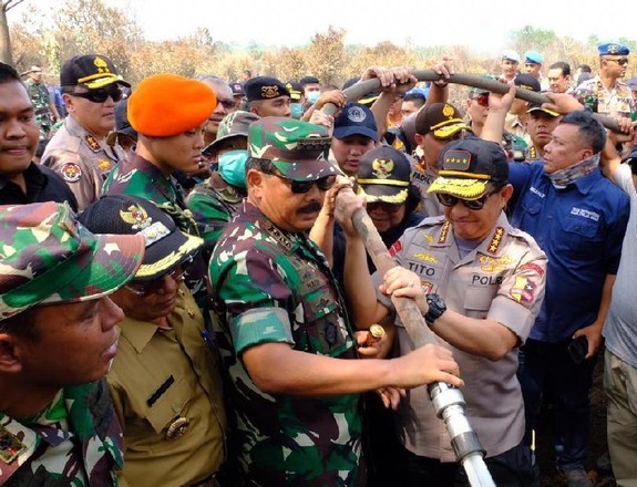 Menteri Lingkungan Hidup. Kapolri Dan Panglima TNI Pantau Langsung Titik Karhutla Di Pelalawan