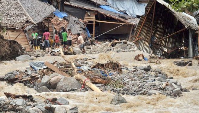 Banjir Bandang Hantam Sulawesi Utara
