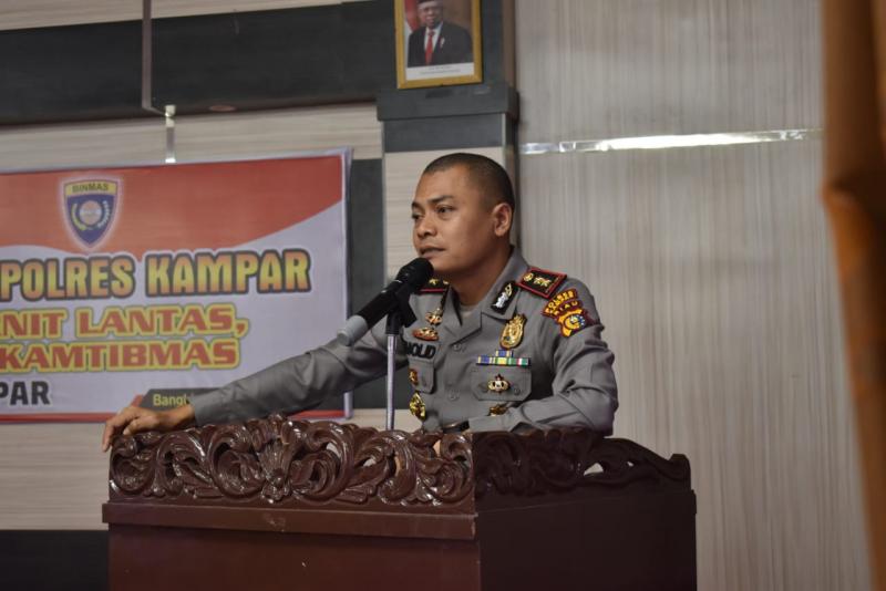 Seluruh Bhabinkamtibmas Jajaran Polres Kampar Ikuti Arahan dan Pembinaan dari Kapolres
