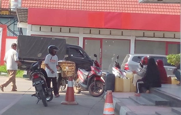 SPBU Kota Pangkalankerinci Jual BBM ke Gerigen Tak Ditangkap