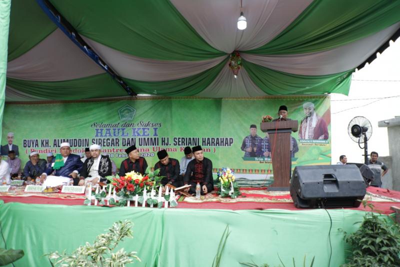 Lanjutkan Visi-Misi Pemkab Asahan, Bupati Hadir Acara Dipesantren Bina Ulama Kisaran