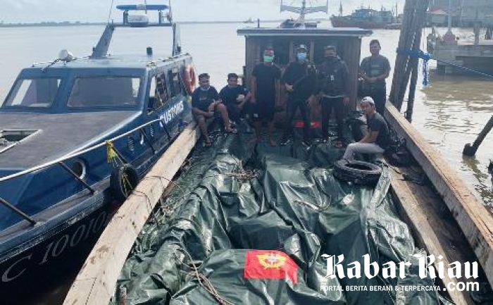 Tim Gabungan BC Bengkalis Amankan Kapal Bawa Barang Seludupan