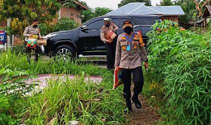 Polres Bengkalis Kembali Salurkan bantuan Pada Warga Terdampak Covid-19