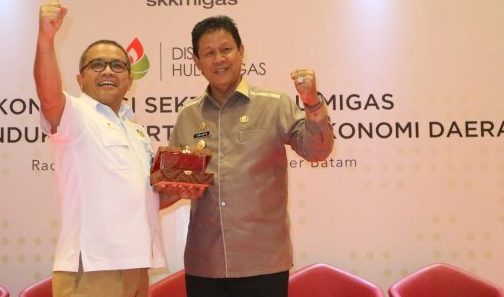 H. Isdianto Buka Forum Diskusi Kontribusi Sektor Hulu Migas di Batam