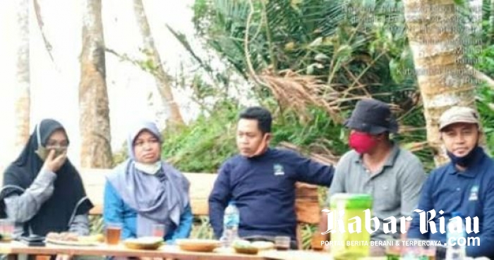 Terima Kasih Buk Siti, Program Penanaman Mangrove KLHK di Batas Negara Insya Allah Berhasil