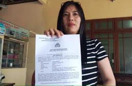 Dampingi Toke Tagih Hutang, Polisi Surabaya Dilaporkan ke Propam