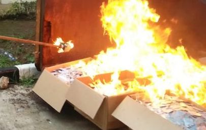 Besok Disdukcapil Pelalawan Bakar Ribuan e-KTP Rusak