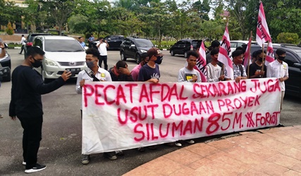 Kadis PUPR Kampar Afdal Didemo, Forkot: Proyek Siluman Rp. 85 Usut