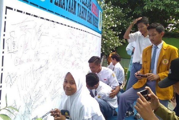 SMA Muhammadiyah Babat Lamongan Deklarasi Anti Pesta Tahun Baru