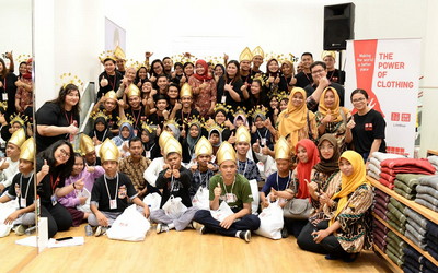 Pelajar Penyandang Disabilitas di Batam Diundang  ke Toko Baru UNIQLO