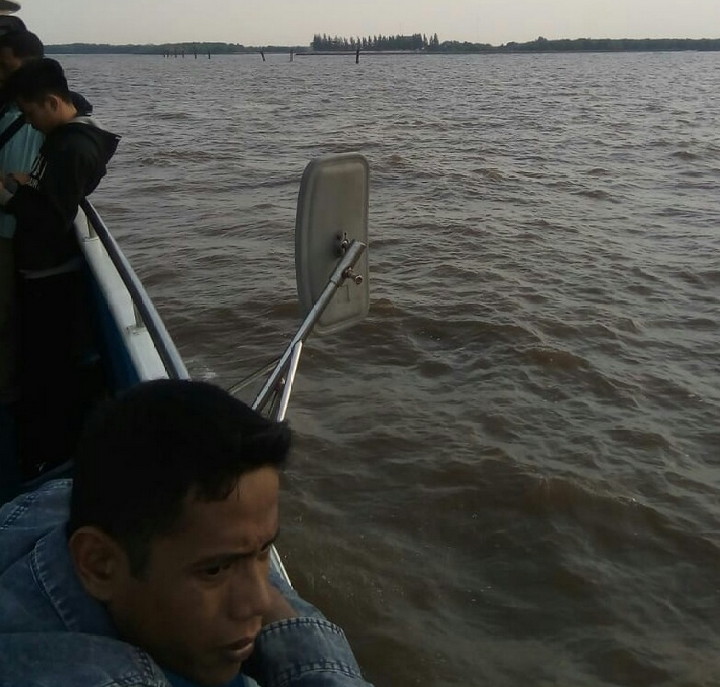 Penumpang dari Malaysia Sulit Berlabuh di Pelabuhan Bandar Sri Setia Raja Bengkalis
