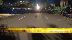 Polisi Dalami Kasus Jalan Amblas di Surabaya