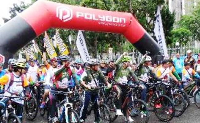 Sepeda Nusantara Etape Pekanbaru Dilepas Sekda