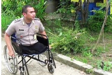 Aipda Beni Hendrik Hernawan Tetap Tegar Bertugas Walau Tanpa Kaki