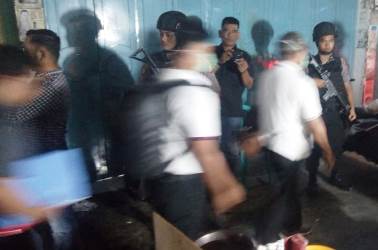 Dua Hari KPK Geledah Dua Kediaman Pengusaha di Riau