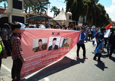 Headline News; Kroni Pengatur Proyek Firdaus Digoyang Boedak Melayu