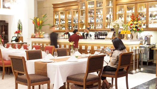 Mencuri Sepotong Ayam Warga Khuzestan Dipenjara 3 tahun Tambah 74 Cambukan