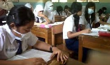 Wako Pontianak Akan Liburkan Sekolah Kalau Kabut Asap Terus  Menebal