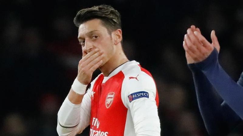 Tidak Bahagia di Arsenal. Mesut Ozil Siap Menuju MLS