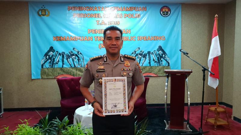 Kabid Humas Polda Banten Kombes Pol Edy Sumardi P SIK MH Hadiri Kegiatan ke Humasan Polri