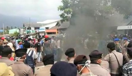 Hari Ini Warga Kepri Kembali Demo Tolak WNI dari Wuhan, China