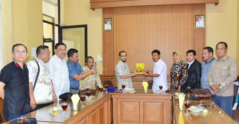 Rombongan Banmus Bengkalis Disambut Hangat Dewan Payakumbuh