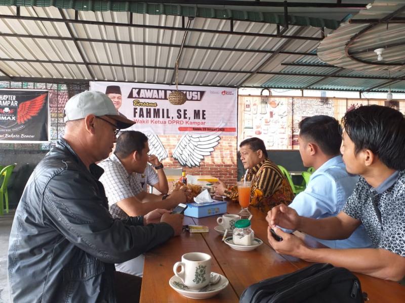 Hadiri Diskusi Bersama Sejumlah Wartawan, Fahmil : Keberadaan Wartawan Sangat Diperlukan