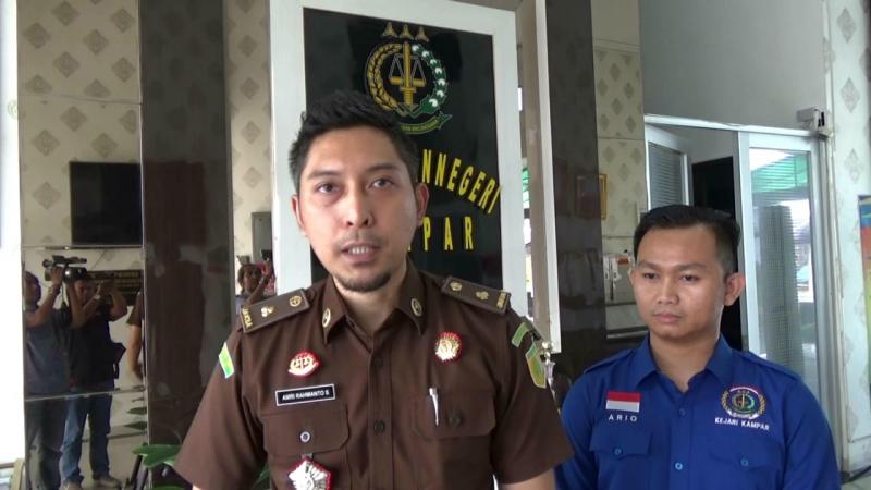 Kejari Kampar Terima Berkas dan Tersangka Kasus Pencucian Danau