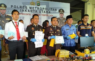 Dua Pemalsu Buku Kir di Jakut Ditangkap Satu DPO