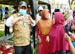 Petani Pulau Tinggi Keluhkan Irigasi Tersendat Pada Bupati Catur