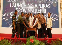 Isdianto Launching Aplikasi SP4N LAPOR Kepri
