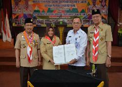 Syahrul-Rahma Nakodai Mabicab dan Ketua Kwartir Cabang Gerakan Pramuka Tanjungpinang