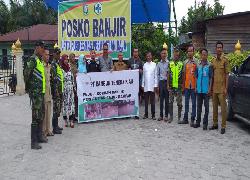 Warga Desa Kampung Pinang Terima Bantuan Sembako dari PT BTR