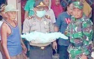 Mayat Orok Dibuang di Serambi Masjid Arrohman Lamongan