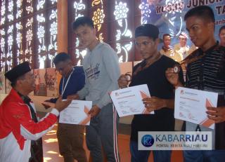 Kantongi 12 Medali Emas, Pekanbaru Juara Umum Kejurda Wushu 2019
