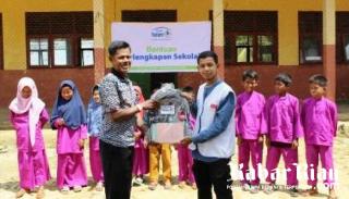 Bantuan Dermawan ke Rumah Yatim Riau Disalurkan ke Pelosok Kampar Kiri Hulu