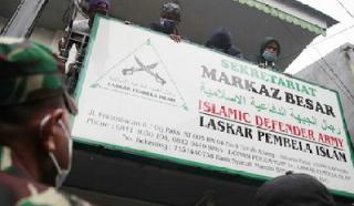 FPI Ganti Nama Ini Penjelasan Kuasa Hukum Aziz Yanuar