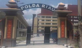 KPK Kembali Periksa 3 Saksi Korupsi Jembatan Waterfront City di Mapolda Riau