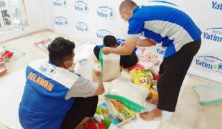 Rumah Yatim Riau Persiapkan 100 Paket Bantuan Bahan Pokok