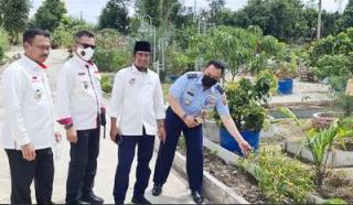 Staf ahli Menko Polhukam Kunjungi RA Kopi Aren Pekanbaru