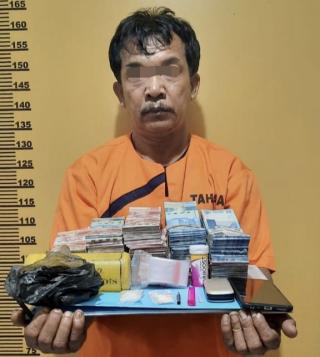 Dari Kadus, Polres Inhu Sita 7,97 Gram Sabu dan Uang Tunai 232 Juta