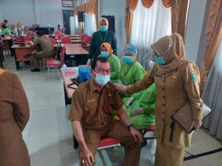 Mantap, Ratusan ASN Pemkab Inhu Divaksin Tahap Satu