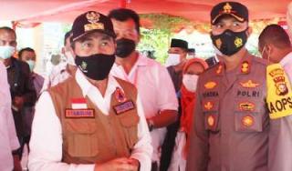 Warga Kaget, Gubri Datang Kelokasi Gerakan 3.000 Vaksinasi Bengkalis