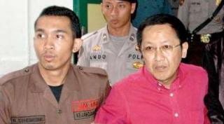 Buronan Kelas Kakap Pulang Kampung, Hikmahanto; Boleh Diborgol