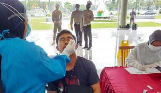 Kapolda Diminta Bentuk Tim Terpadu Untuk Mengungkap Jaringan Dokumen Hasil Swab Anitigen Palsu di Bandara Pekanbaru