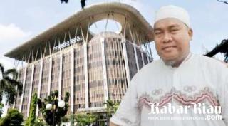 Dr.Elviriadi Punya Usul ; Riau Bisa Pulih Dari Kerusakan Lingkungan Bila Gubri Selaku Putra Daerah "Serius"