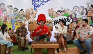 31 tahun Kehadirannya, JNE Deklarasikan Hari Bahagia Bersama