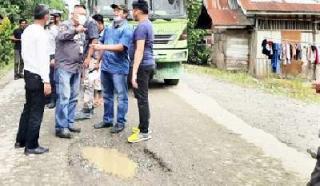 Tutup Jalan Tanpa Pemberitahuan, Sopir di Rengat Protes PUPR