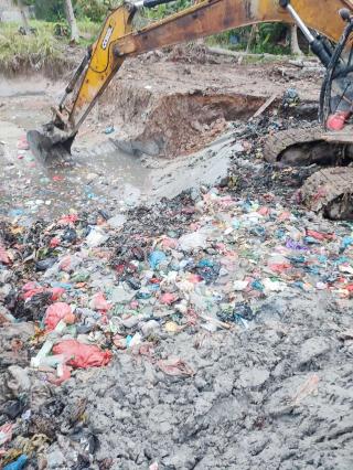 Abrasi Pantai Mekong Ditimbun Sampah Jadi Lokasi Wisata, Pakar: Menyanyah!